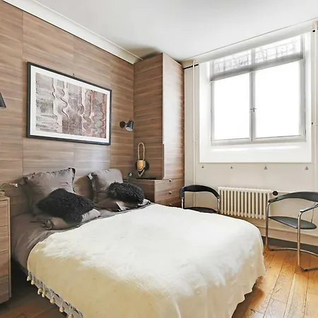 Elegant Cocoon With Terrace -br3 For 6p- Trocadero